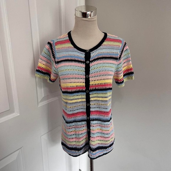 MULTICOLORED CRAZY‎ HORSE CROCHET BUTTON UP SHORT SLEEVE - Picture 1 of 6